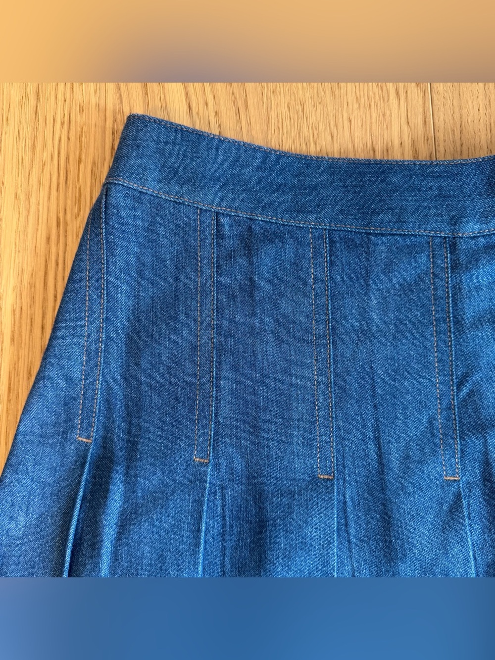 Babaton Pleated Denim Mini Skirt - Picture 2 of 8